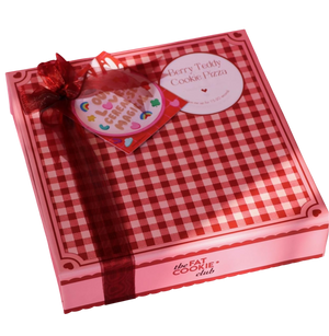 Close-up of Berry Teddy cookie pizza with teddy topper