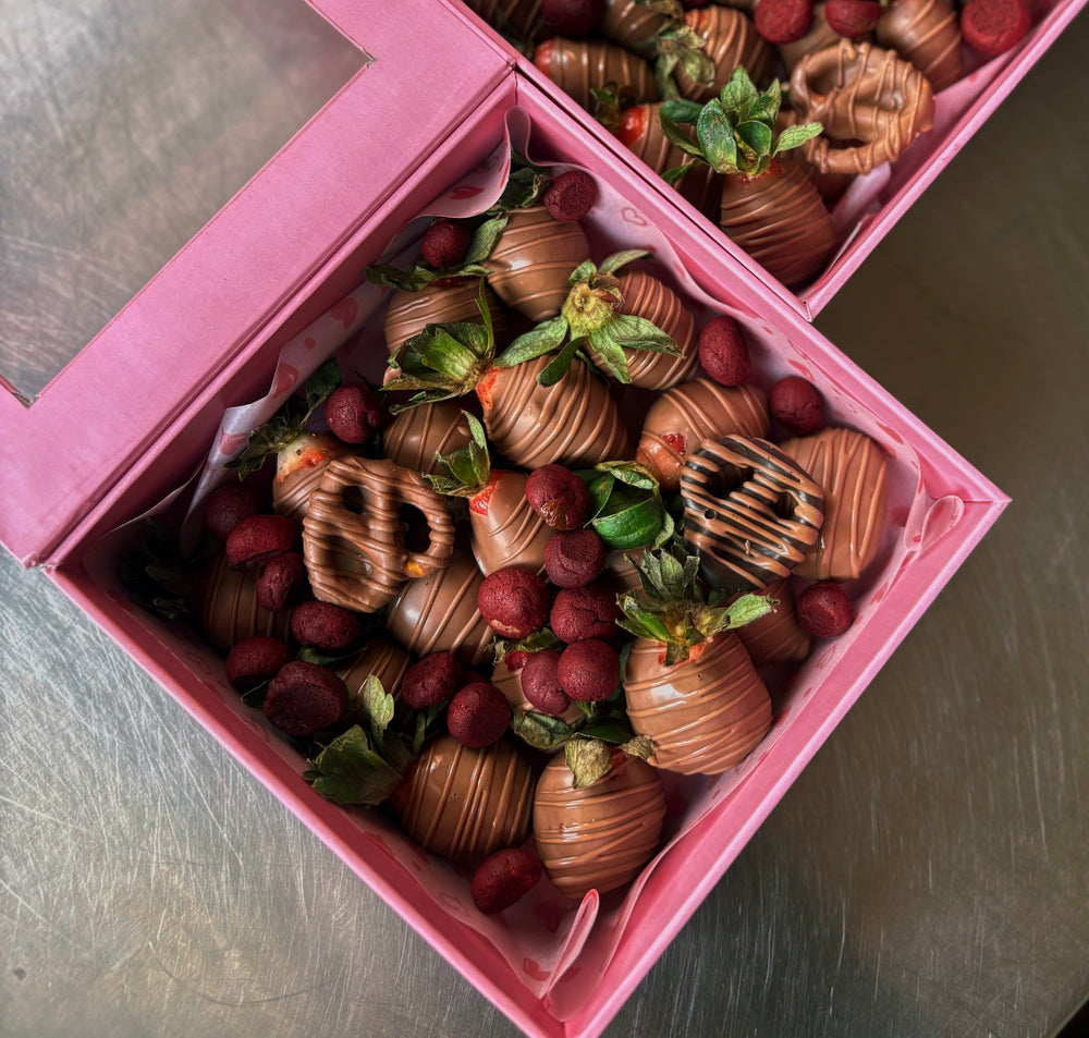 Small Strawberry Box